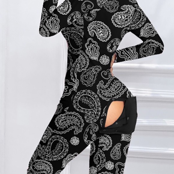 Paisley print adult pajamas - Picture 4 of 6